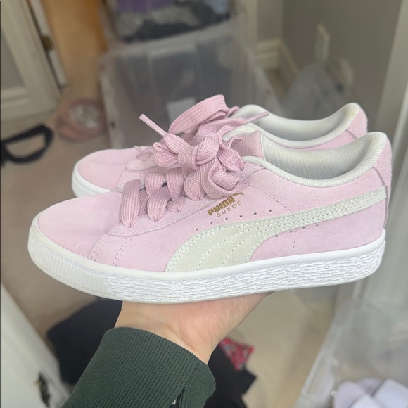 Other - Baby Pink Puma’s 1.5c